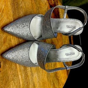 Michael Kors Juliet Pointed Slingback Pumps 4”. Only wore a few times